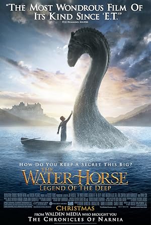 【尼斯湖水怪 The Water Horse 海报