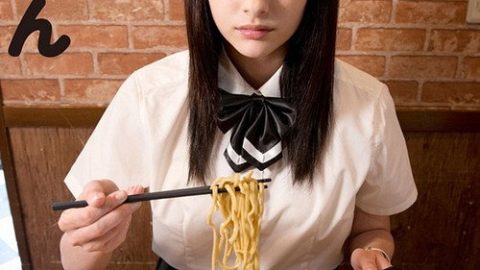 dsj3_爱吃拉面的小泉同学_poster.jpg